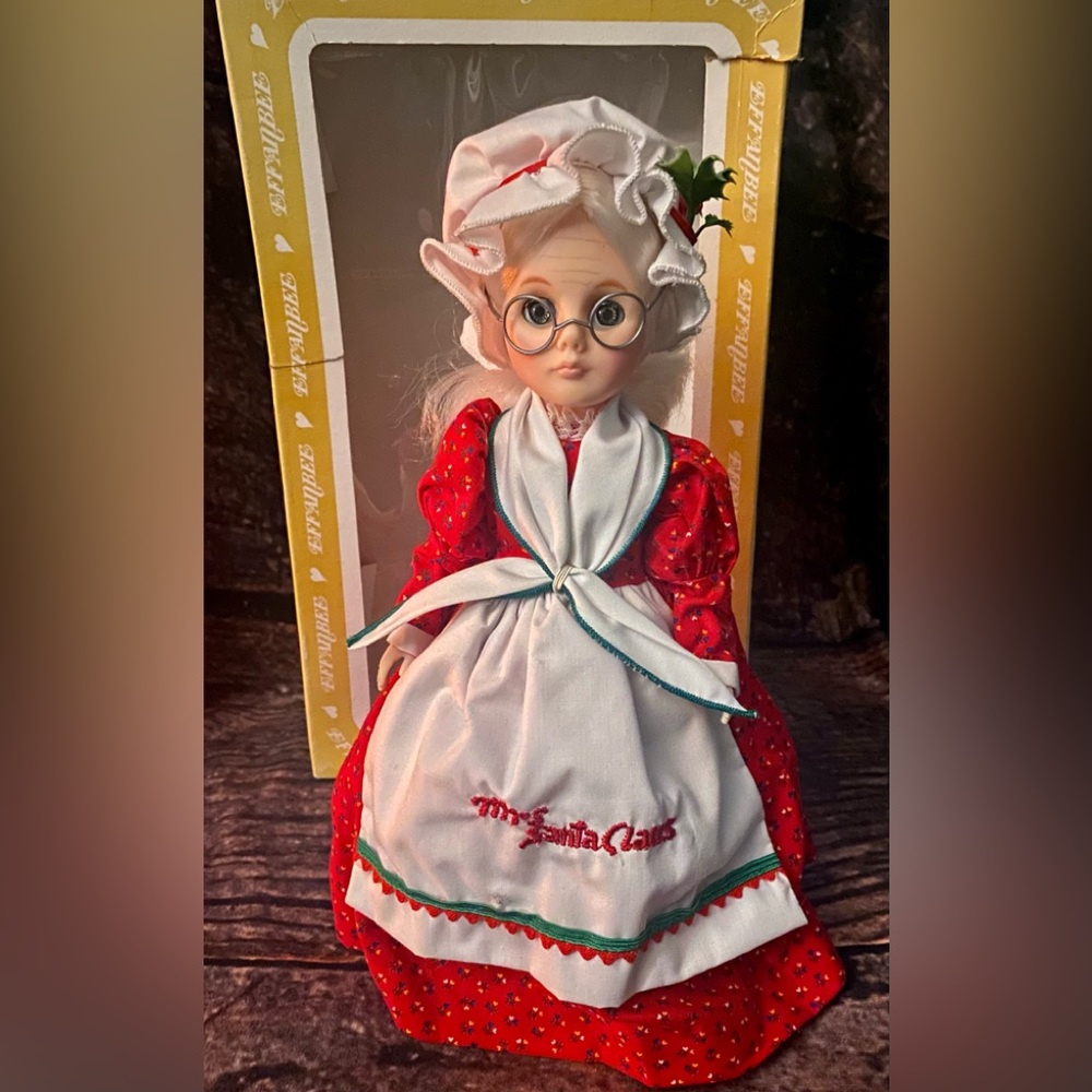 1980’s Effanbee “MRS SANTA CLAUS” Doll W/Stand & Original Box (11 Inches)